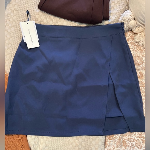 Commense navy skort never worn - Picture 1 of 1